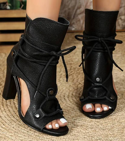 Blocked Gladiator Heel
